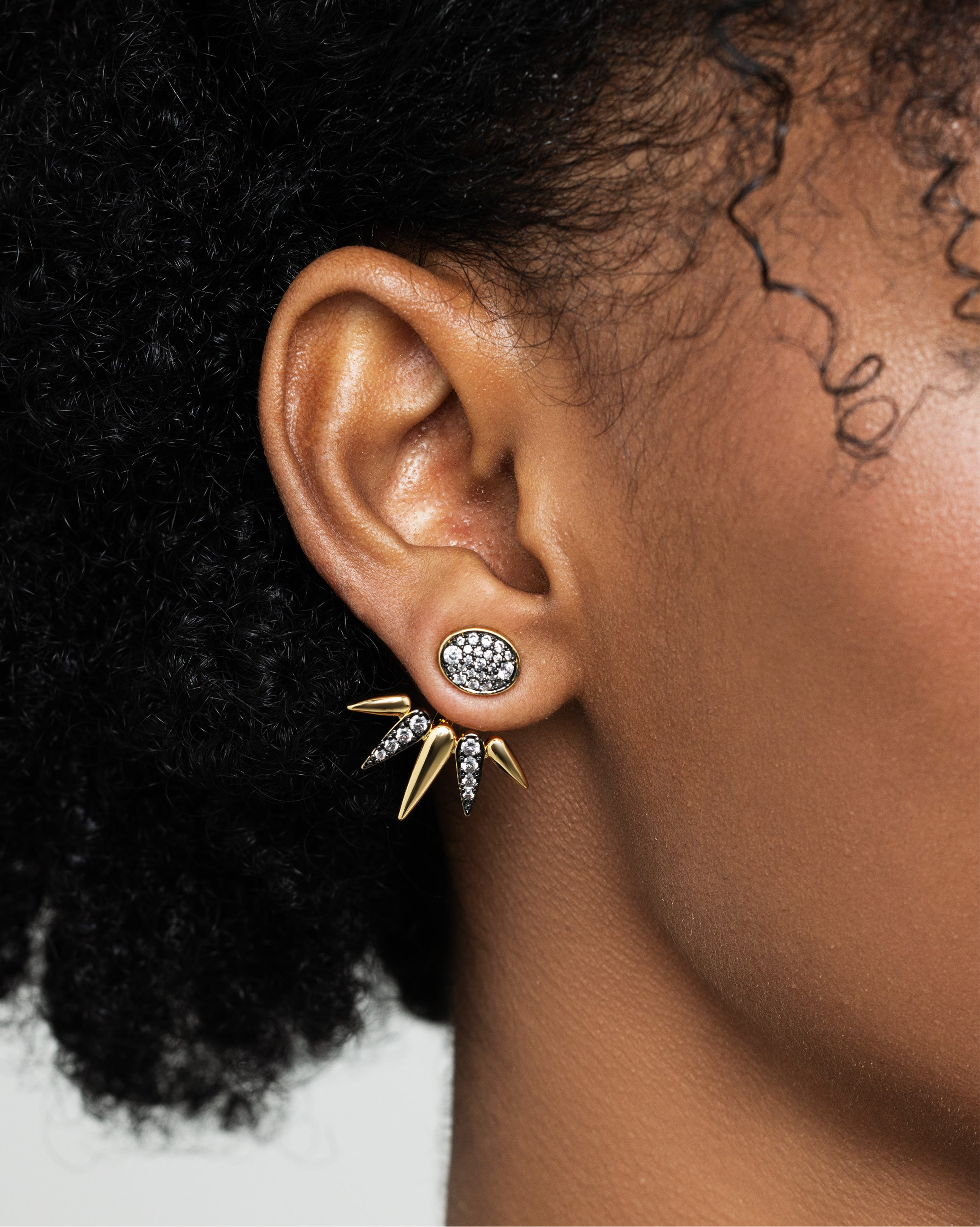 Pave Oval Shape Stud Earrings - Josefina Jewels