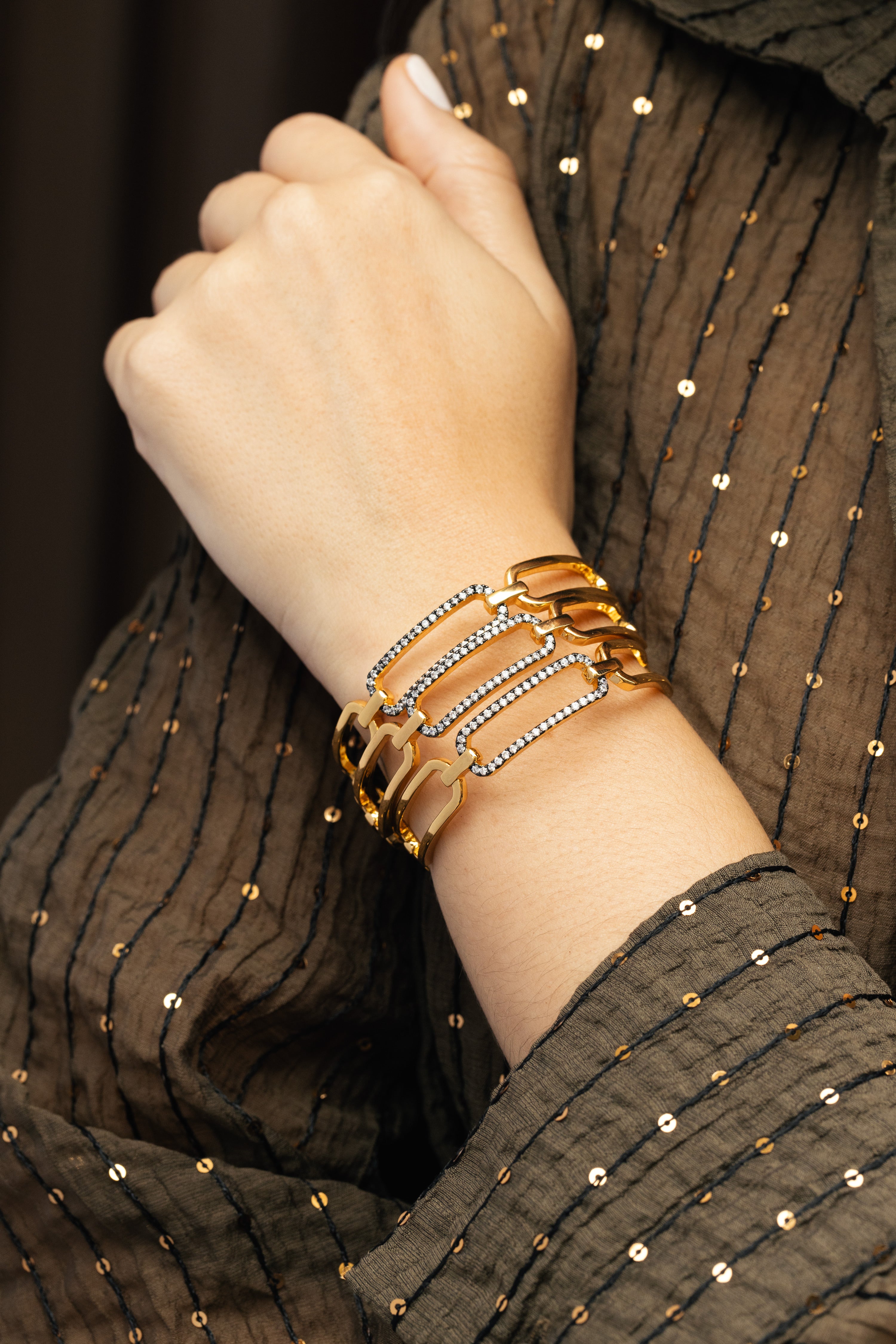 Golden Link Cuff - Josefina Jewels