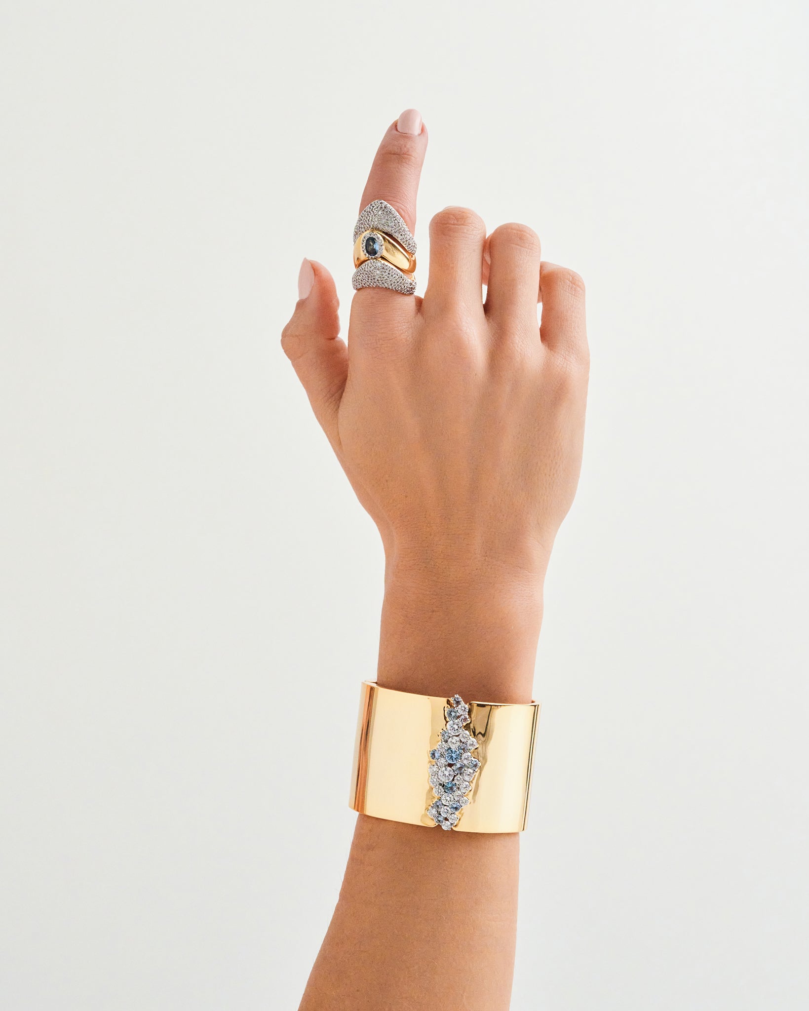 Alondra Statement Cuff - Josefina Jewels