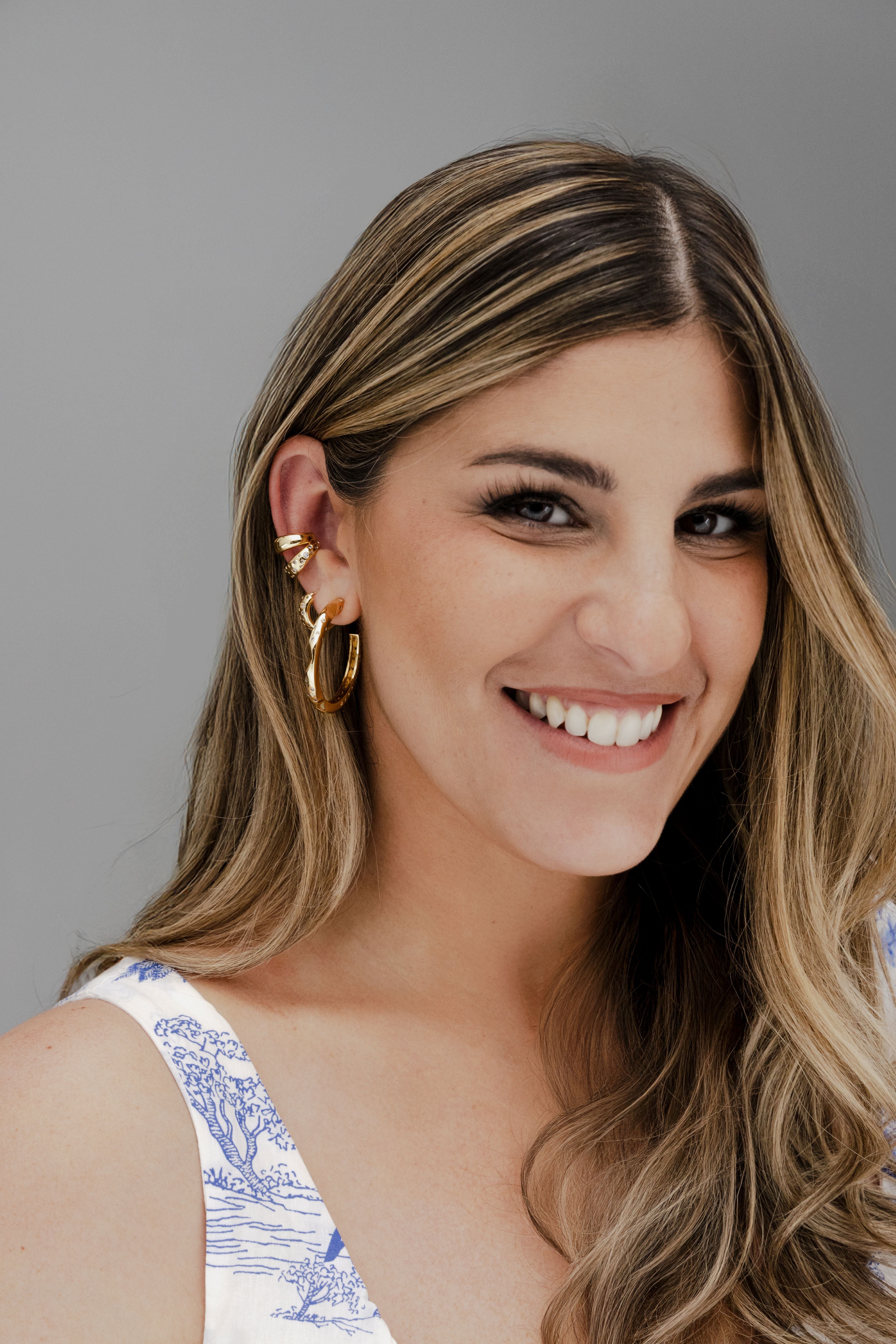 Vanesa Hoop Earrings - Josefina Jewels